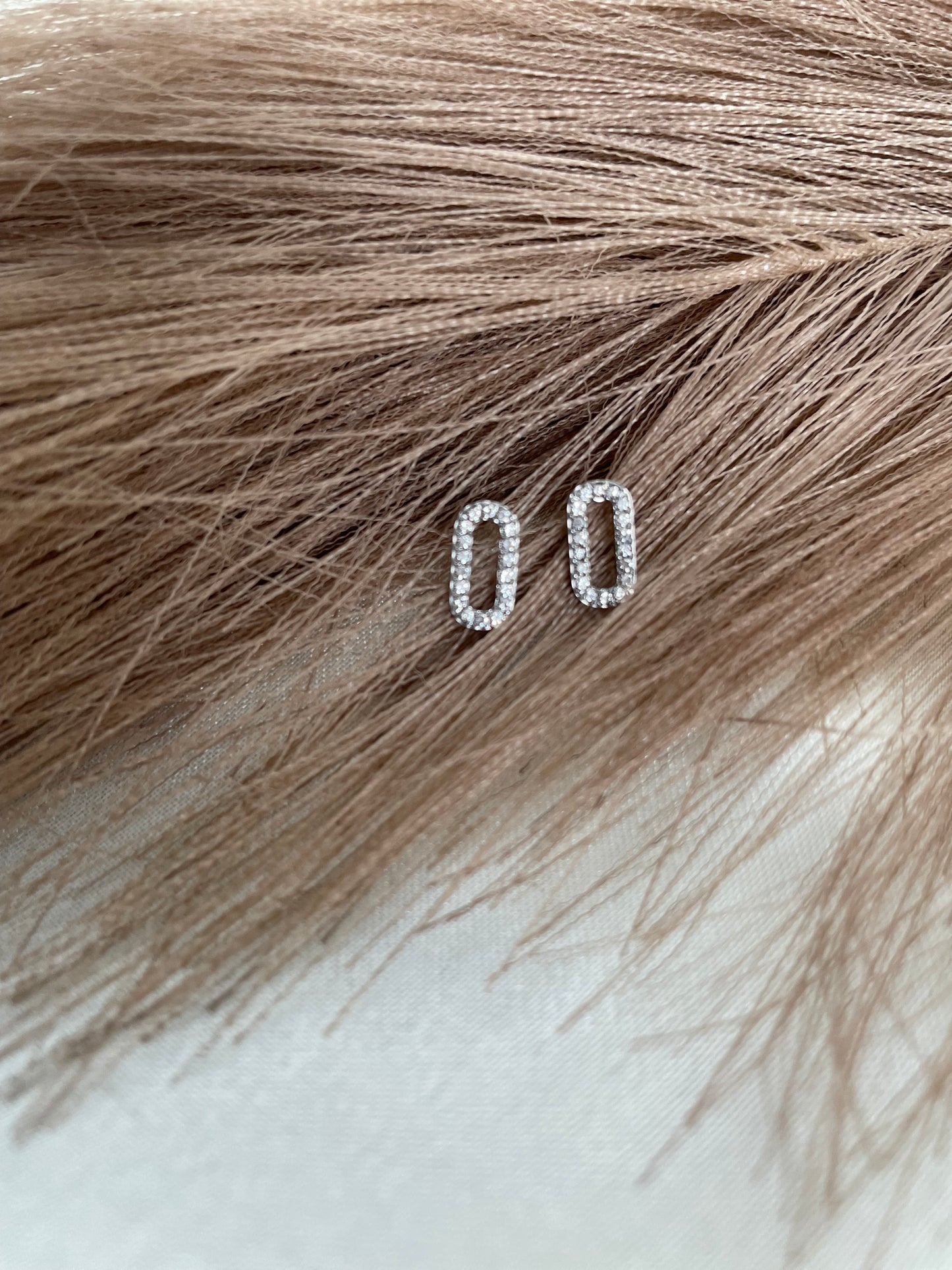 Boucles d'oreilles M I A