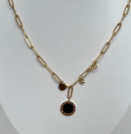 Collier L I A M